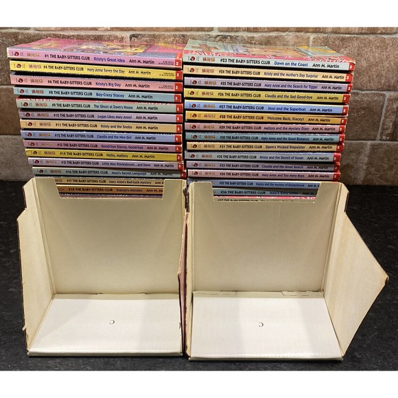 Babysitters Club Book Lot of 36 With Rare Bookends Photos Notebook Pages 1986-91 - Picture 3 of 12
